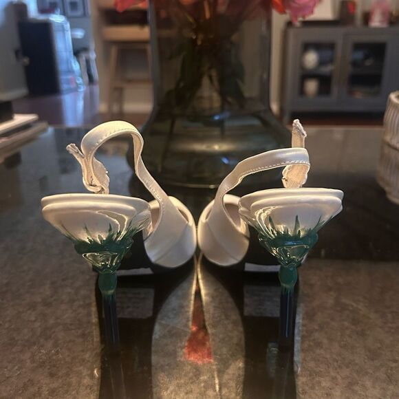 Jeffrey Campbell Flower heel Slingback Pumps - Picture 4 of 5